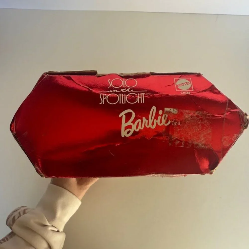 VINTAGE 1994 SOLO IN THE SPOTLIGHT BARBIE DOLL MATTEL NEW - Damaged box see pics - Picture 5 of 9
